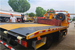 崇仁附近拖车电话号码服务